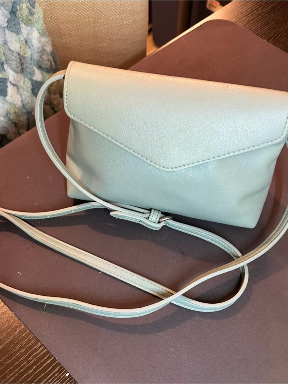 Universal Thread Mint Green Crossbody Envelope Bag